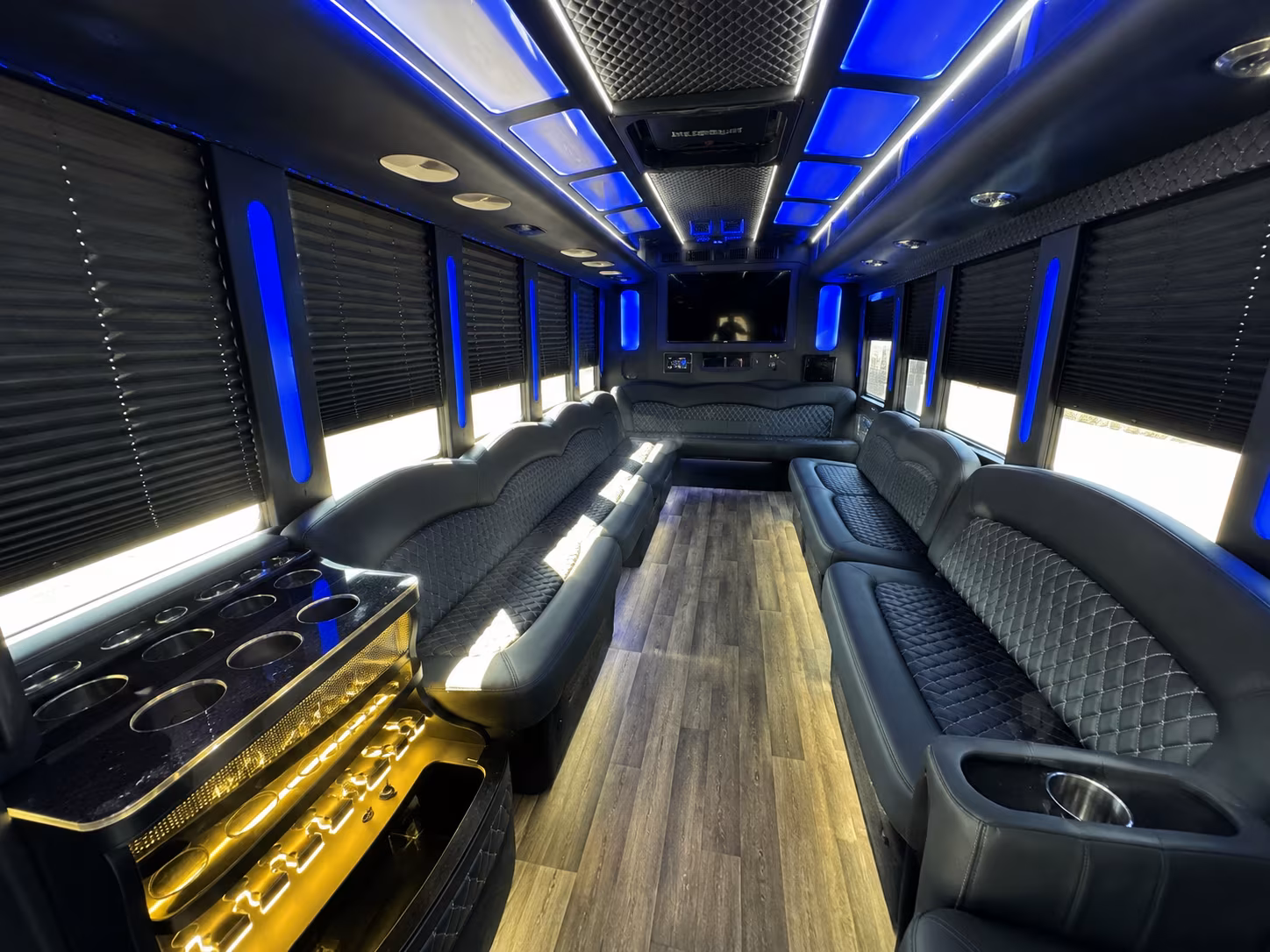 Boca Raton Winery Tour & Pub Crawl Transportation