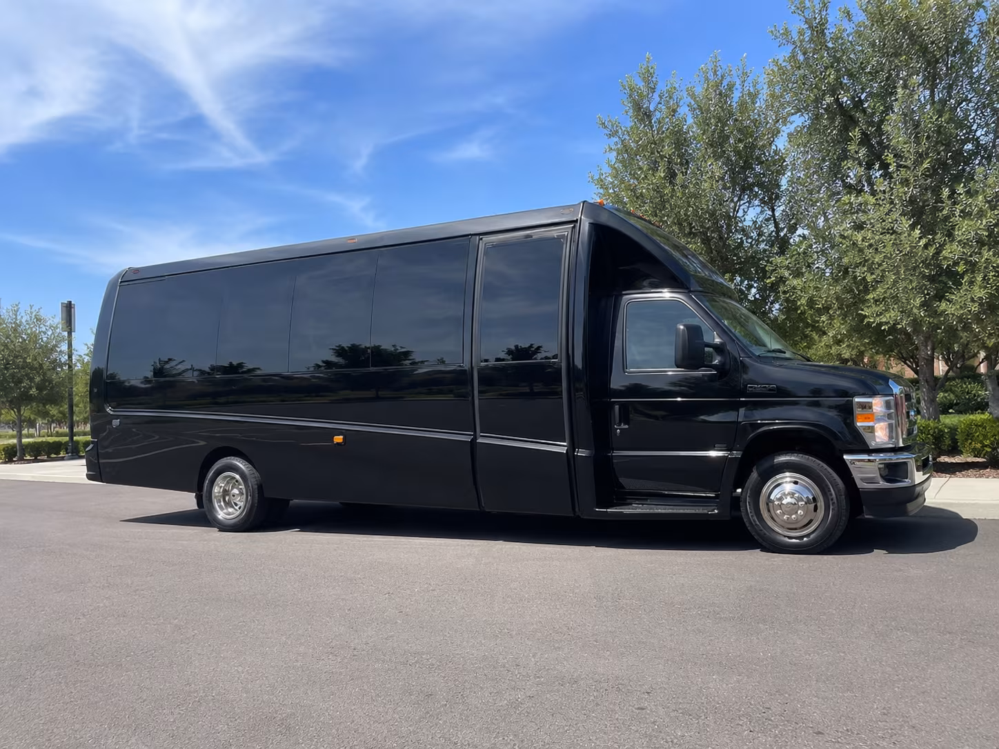 Pompano Beach Wedding Transportation & Shuttle Service