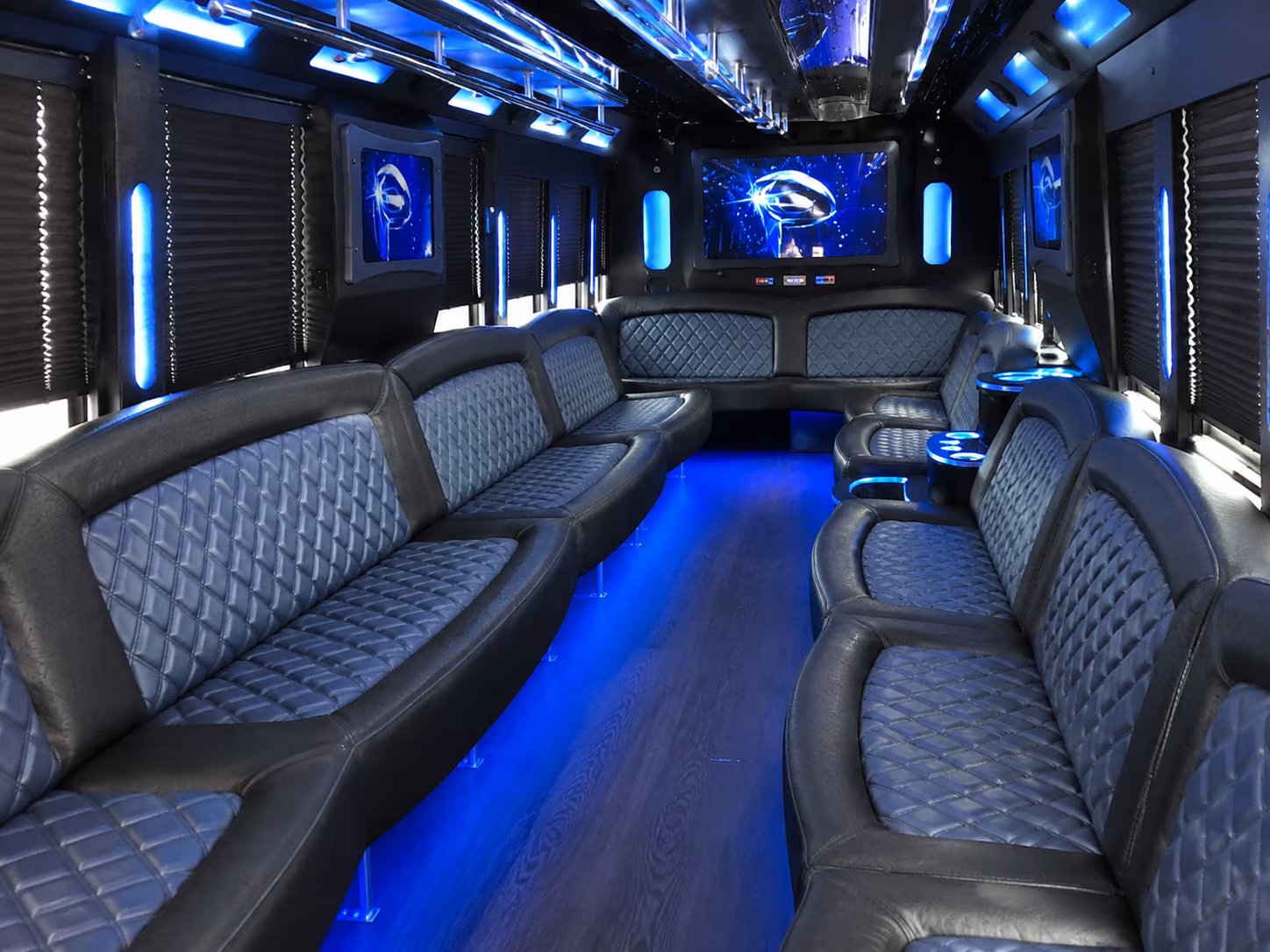 West Palm Beach Birthday, Sweet 16, & Quinceañera Transportation onboard seating